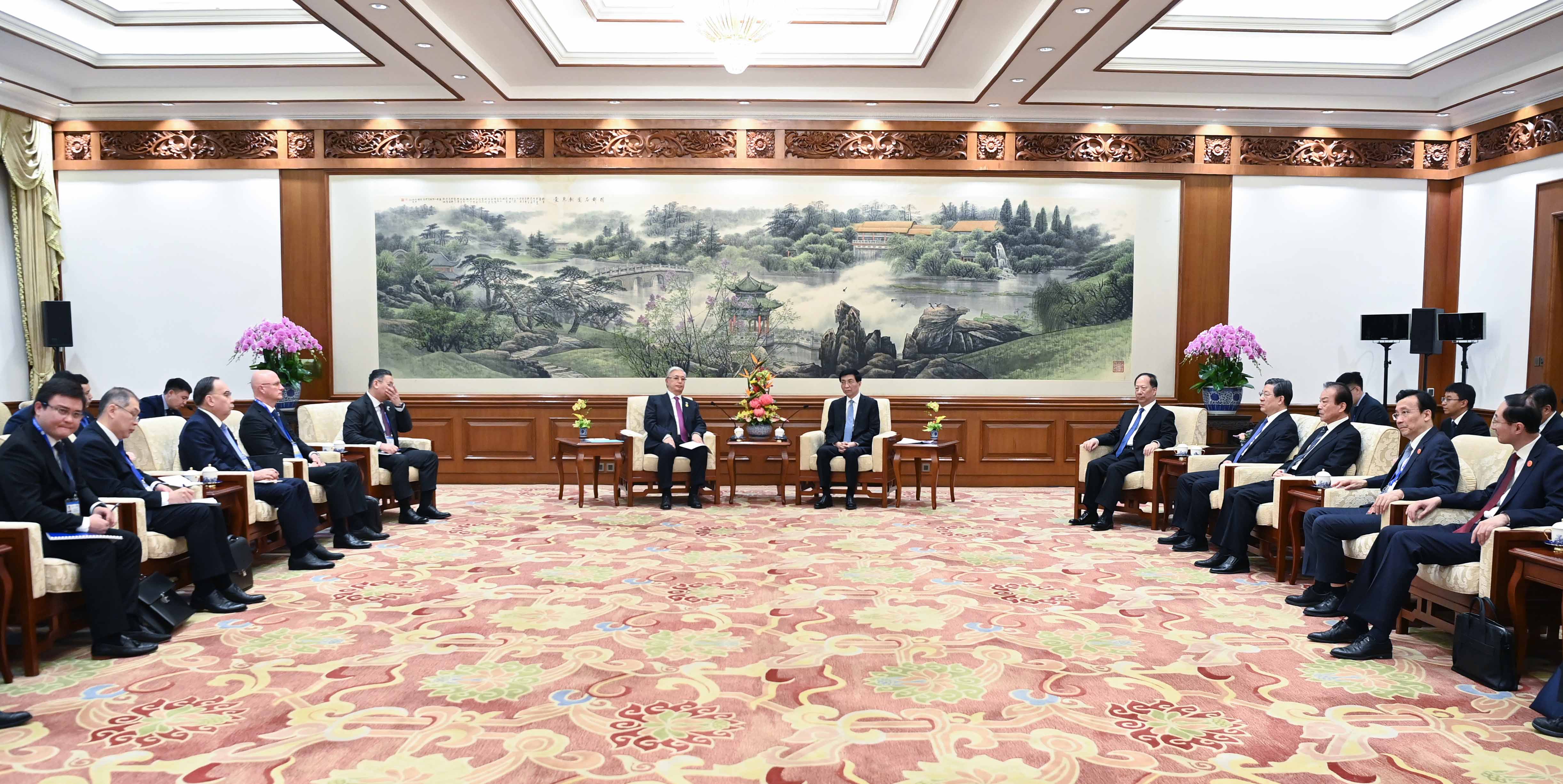 President Tokayev and Chairman Wang Huning commemorate thriving diplomatic ties between Kazakhstan and China 