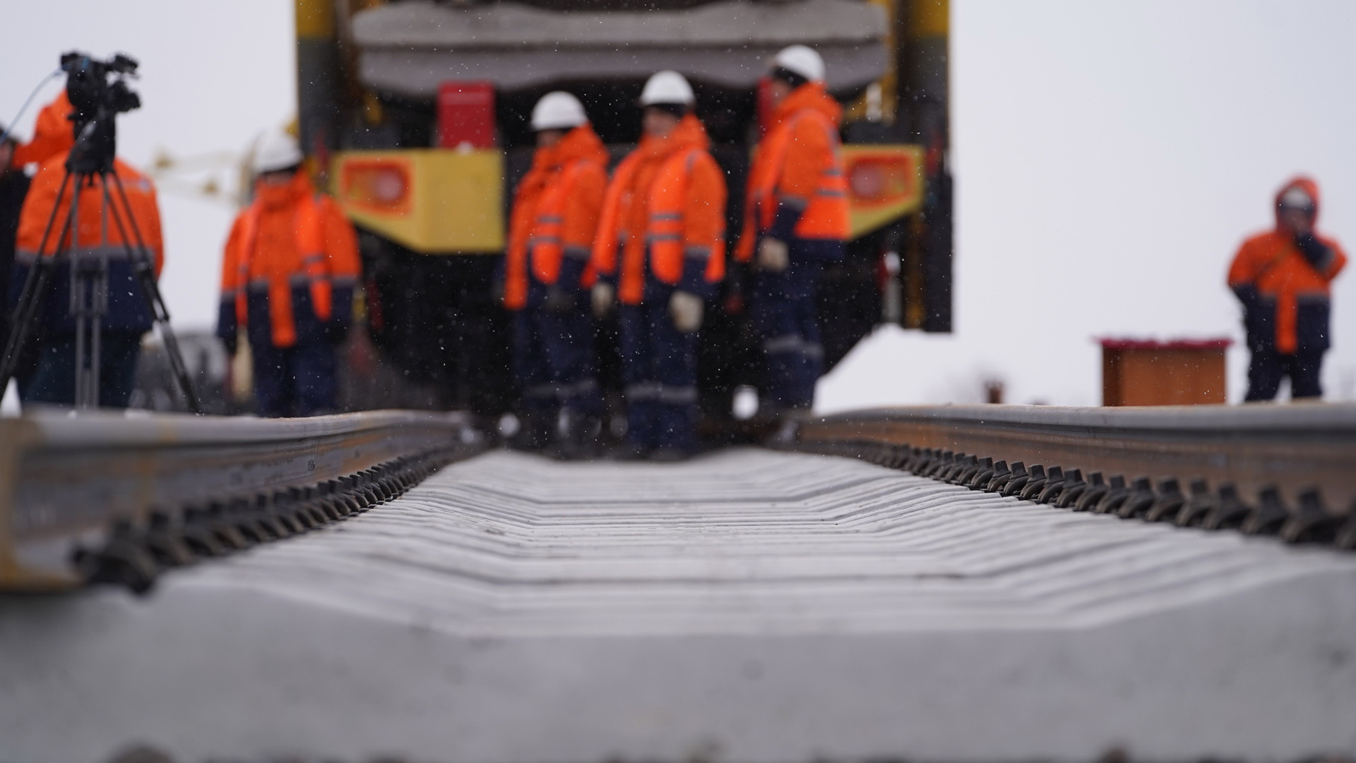 Kazakhstan's railroads hit 245 bn tons/kilometer in the past year.
